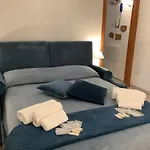 Tinnyhouse