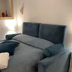 Tinnyhouse
