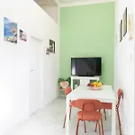 Seventeen Home