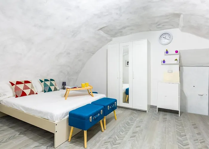 Riviera Di Chiaia Studio Apartment By Wonderful Italy