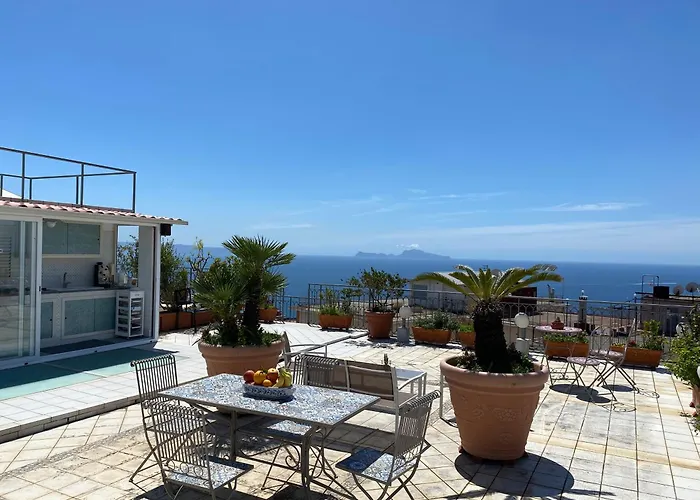 Terrazza Morghen Panoramic Rooftop