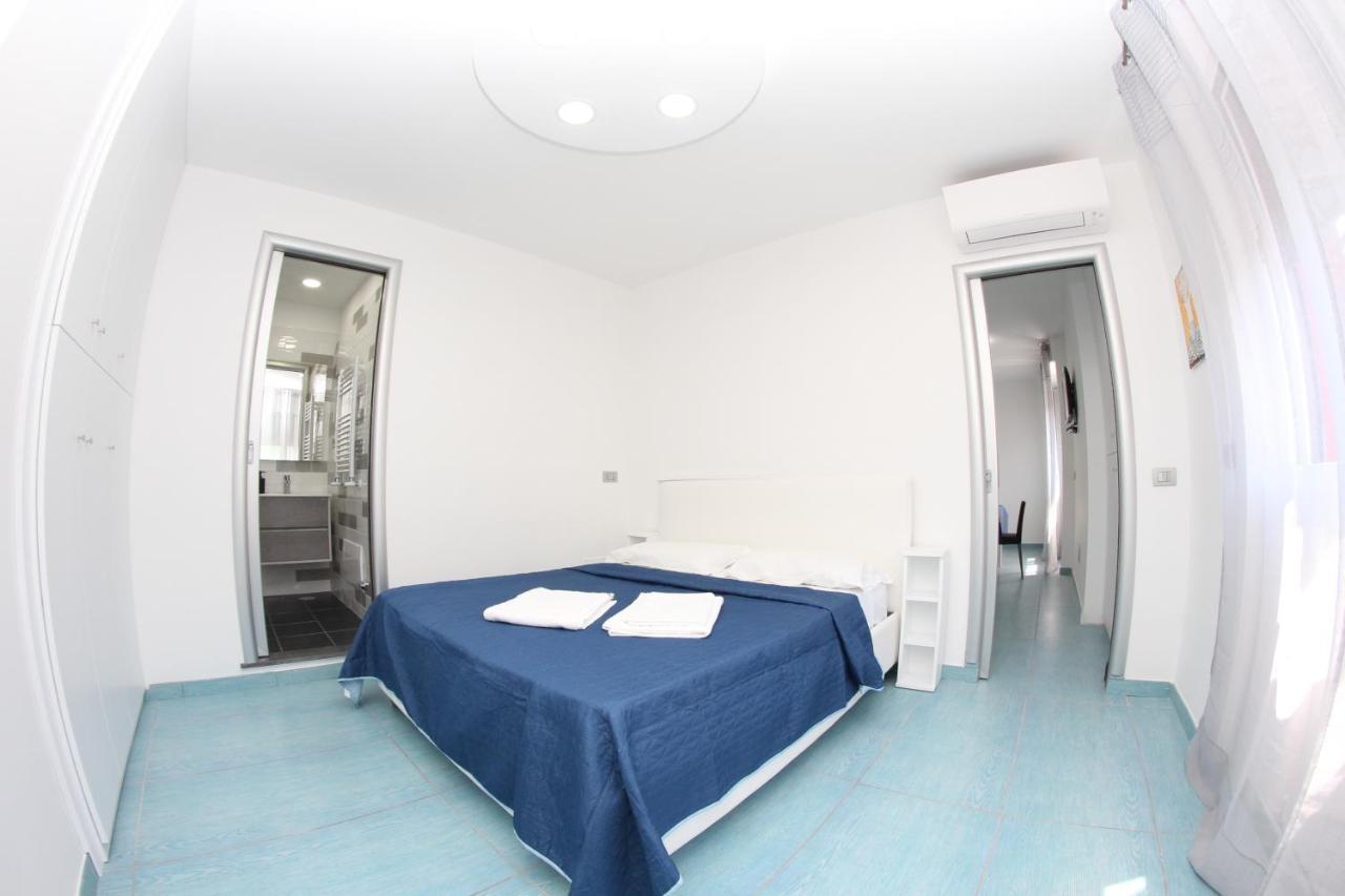 Apartment Mondo Suites Apartments