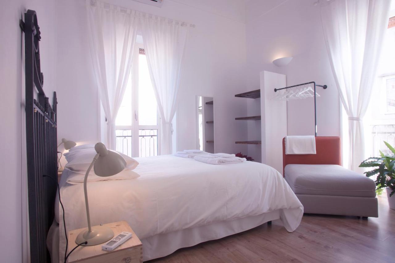 Universita Bed & Breakfast Naples