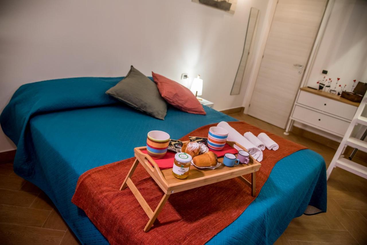 Bed & Breakfast Guest Art Naples