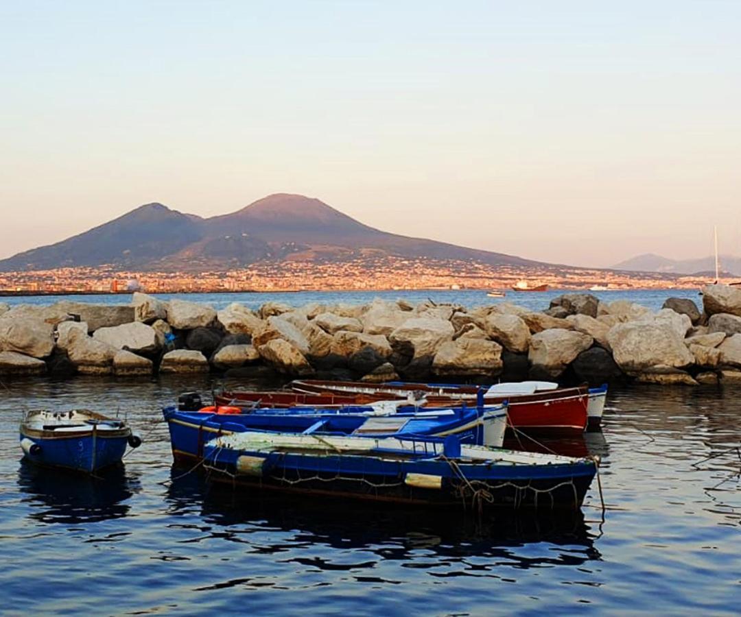 View Naples