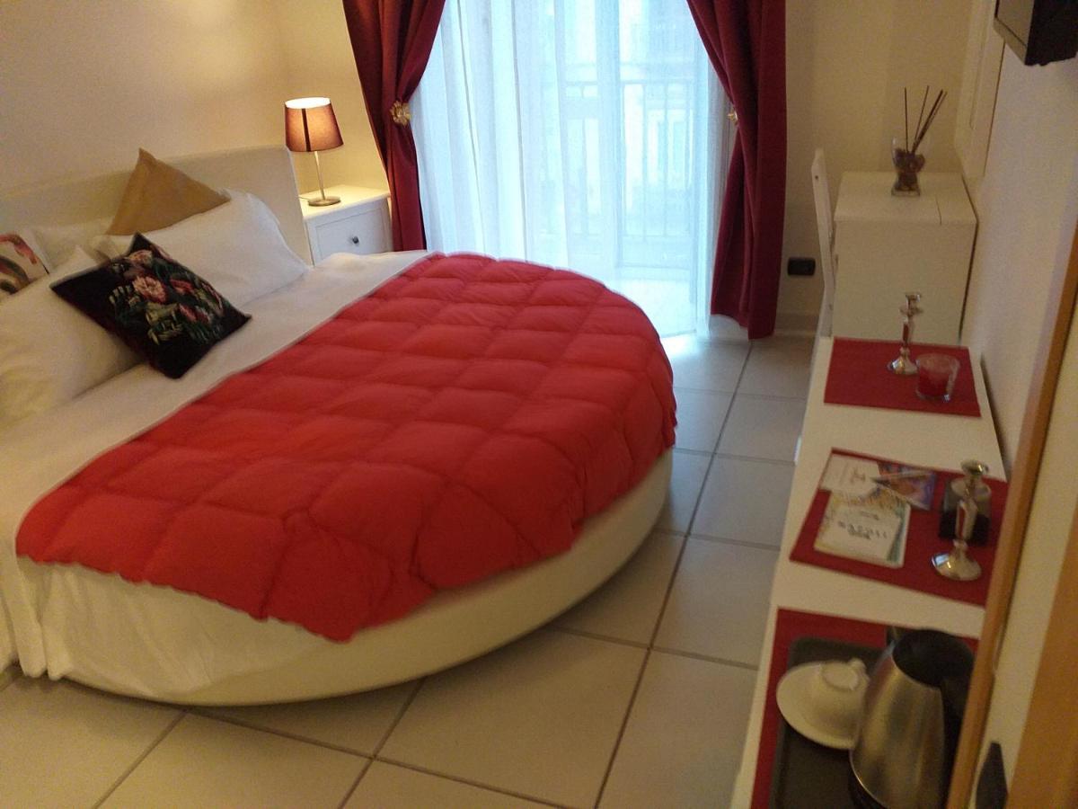 Beb Pantarei Bed & Breakfast *