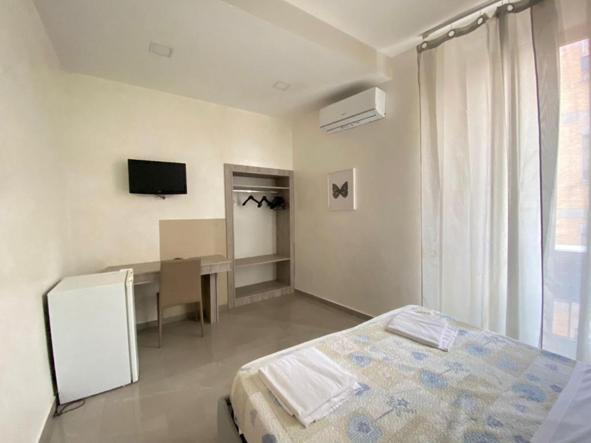 La Pace Bed & Breakfast Naples