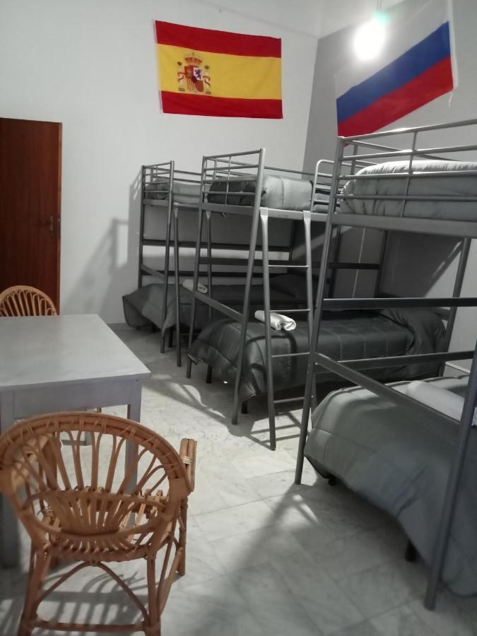 Dama Hostelbb Hostel Naples