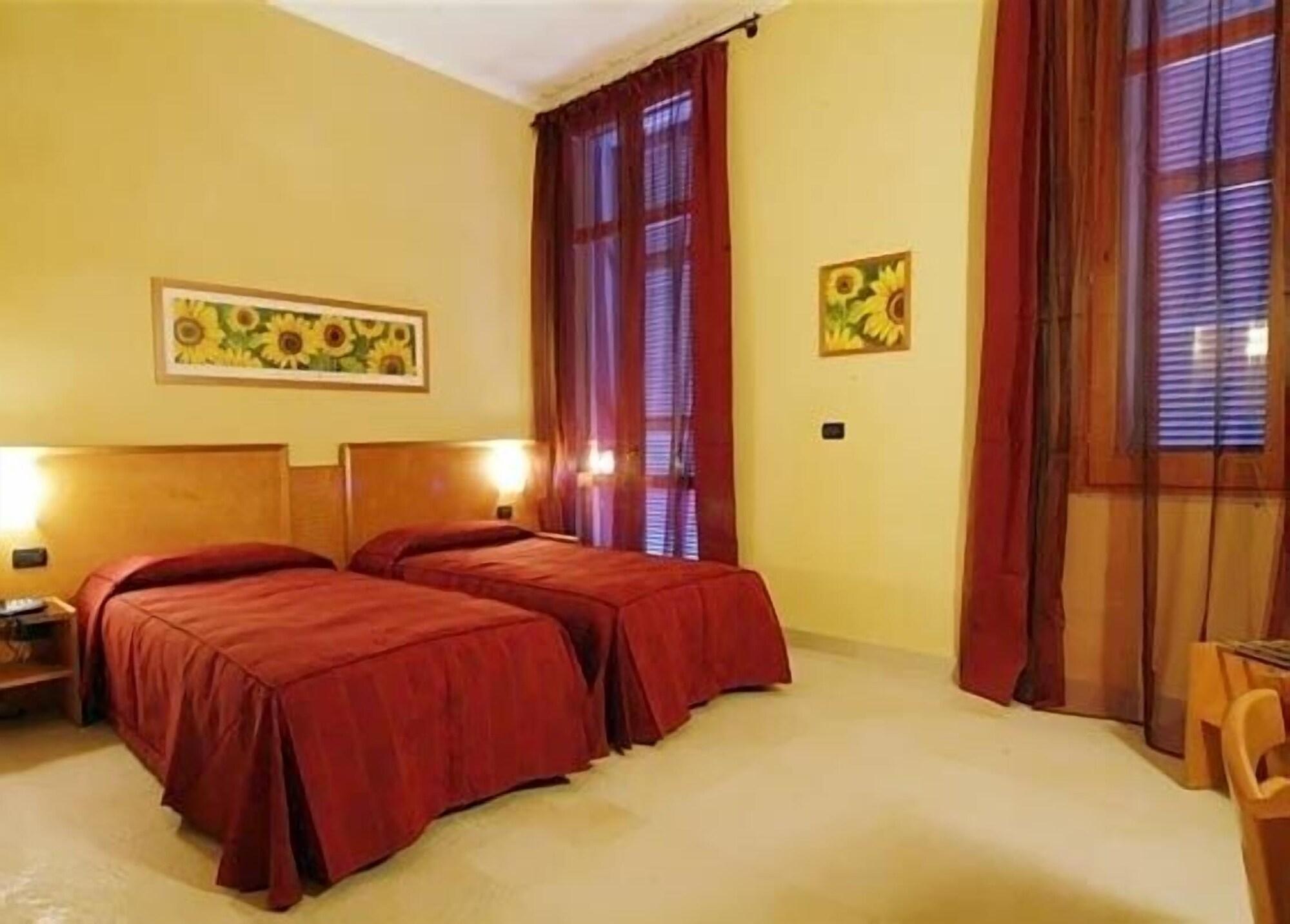 Eden Hotel 3*