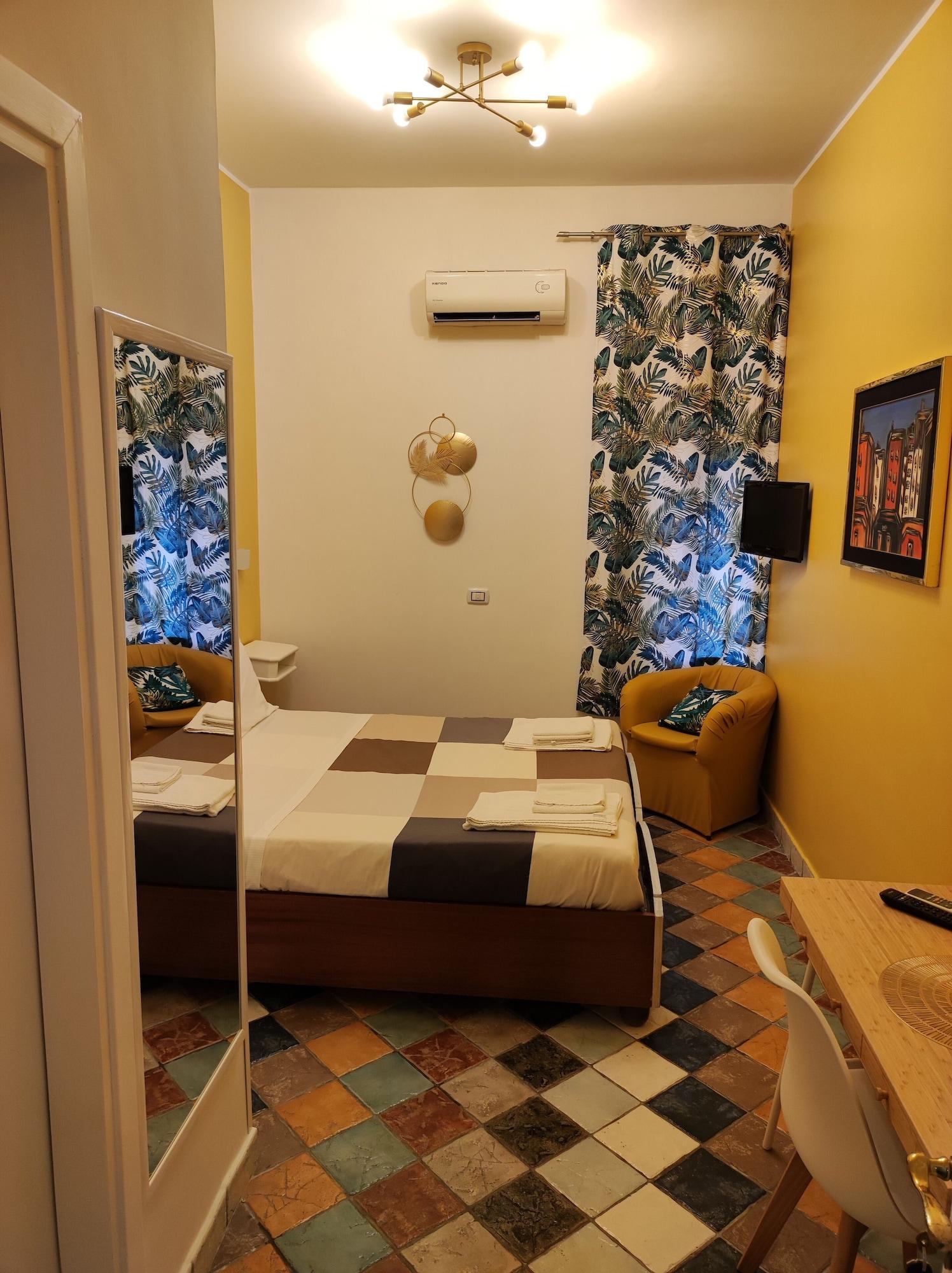 Firenze32 Bed & Breakfast Naples