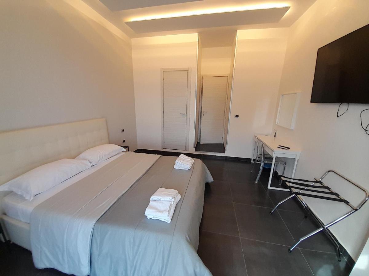 Aparthotel Tiffany & Babylon Luxury 5*