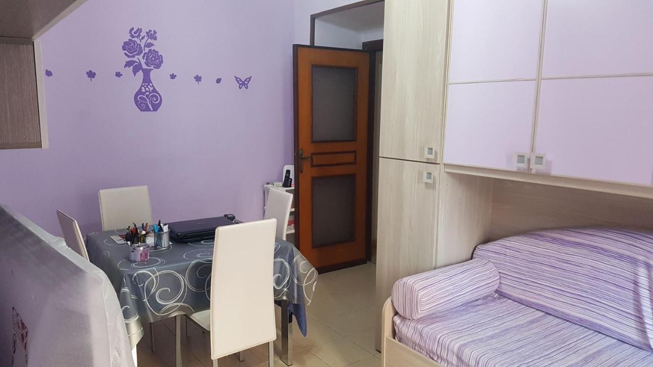 Apartment La Casa Di Aurora Naples