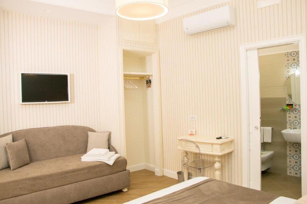 Florita Guest house