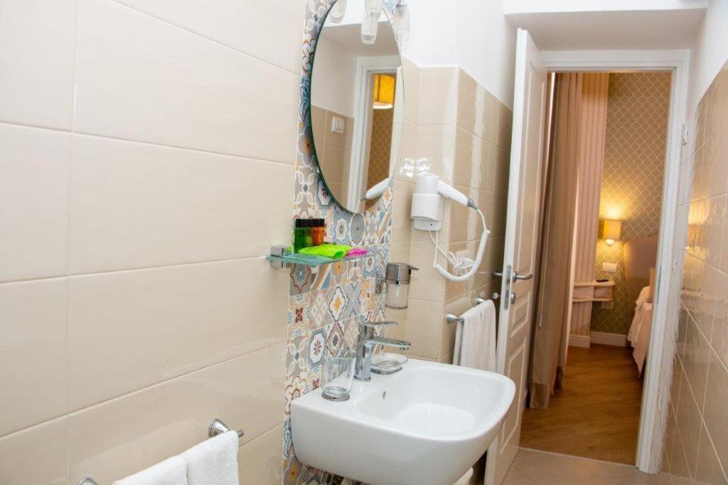 Florita Guest house *
