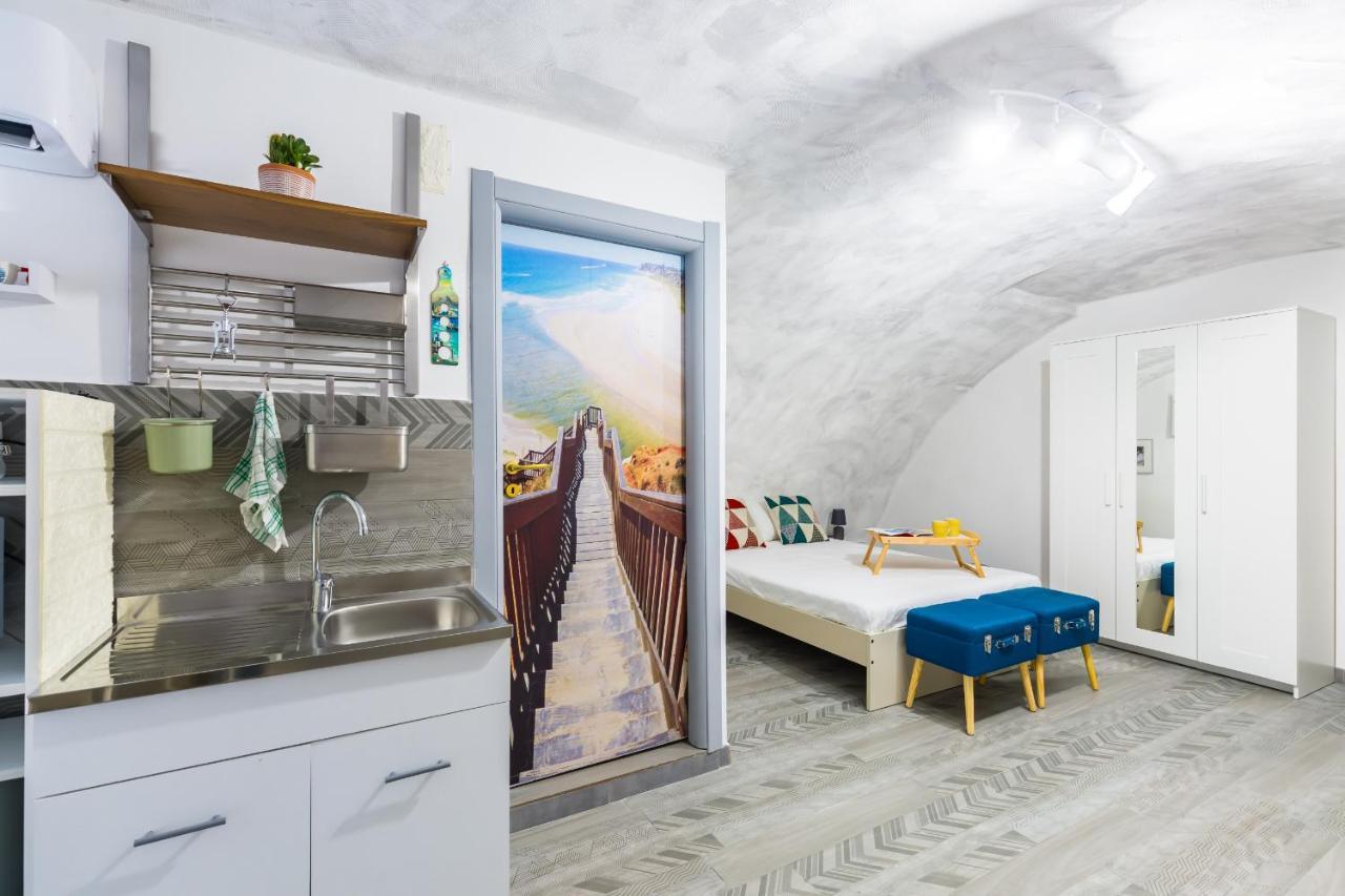 Riviera Di Chiaia Studio By Wonderful Italy * Naples