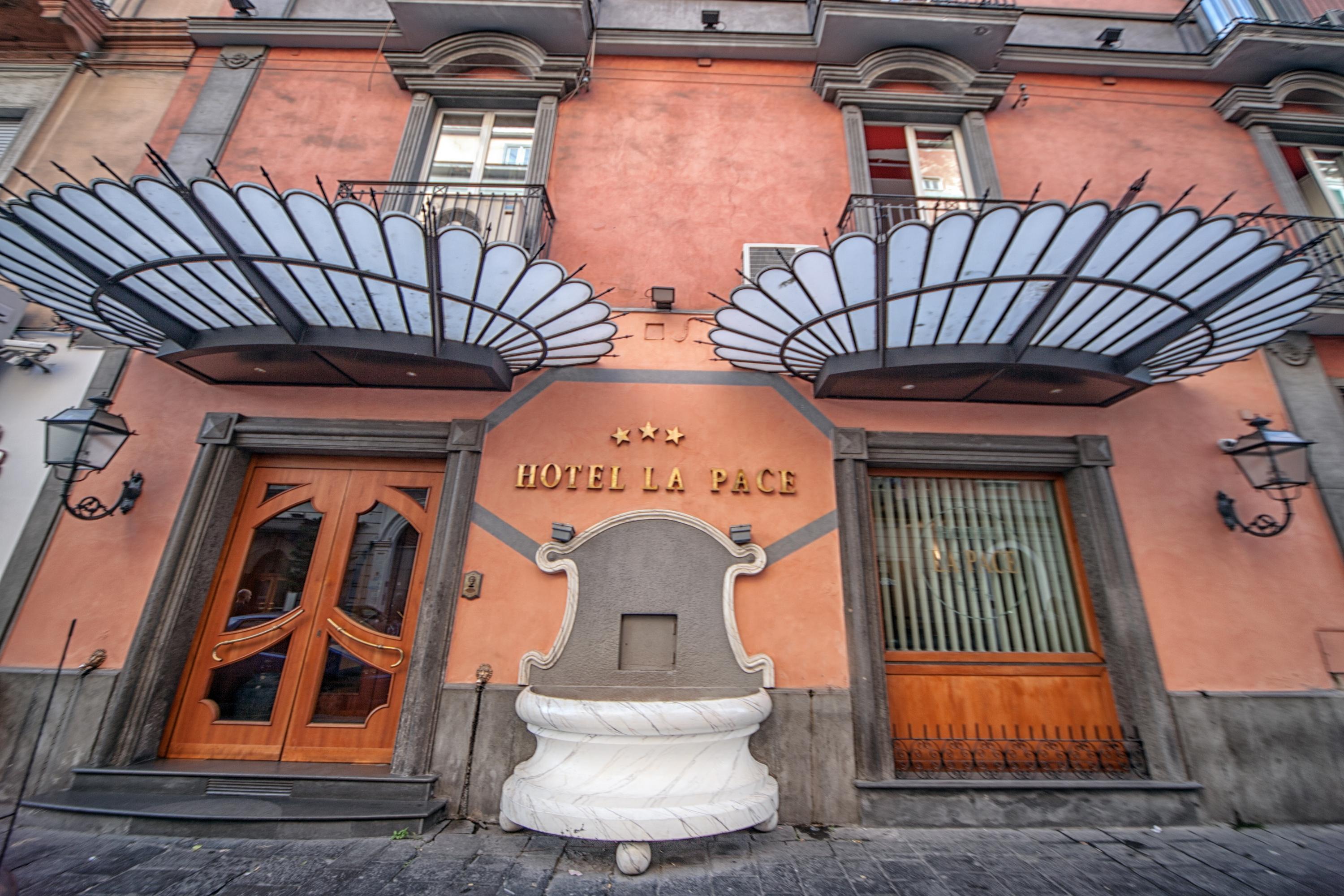 Bed & Breakfast La Pace Naples