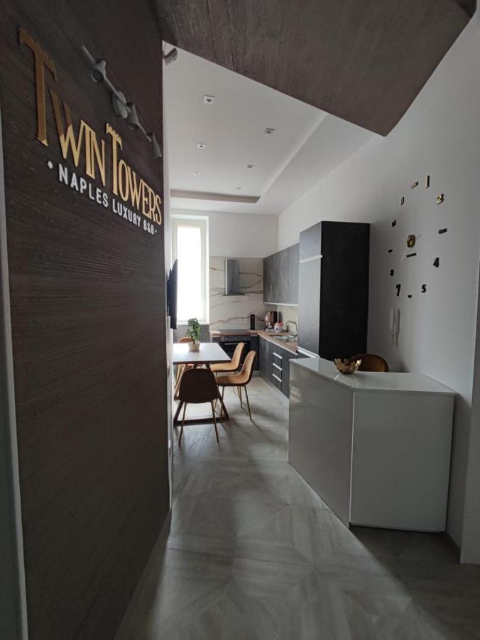 Twin Towers Luxury *