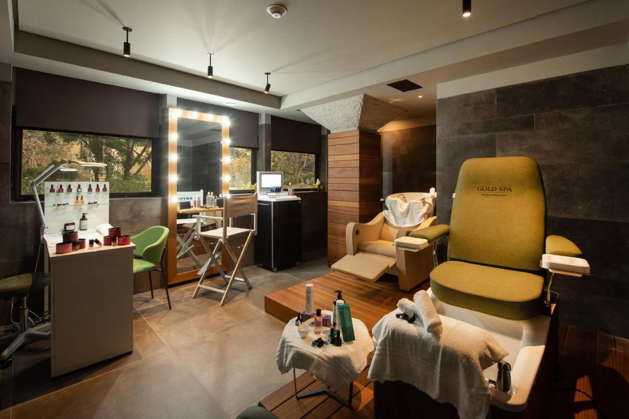 Hotel Gold Tower Lifestyle