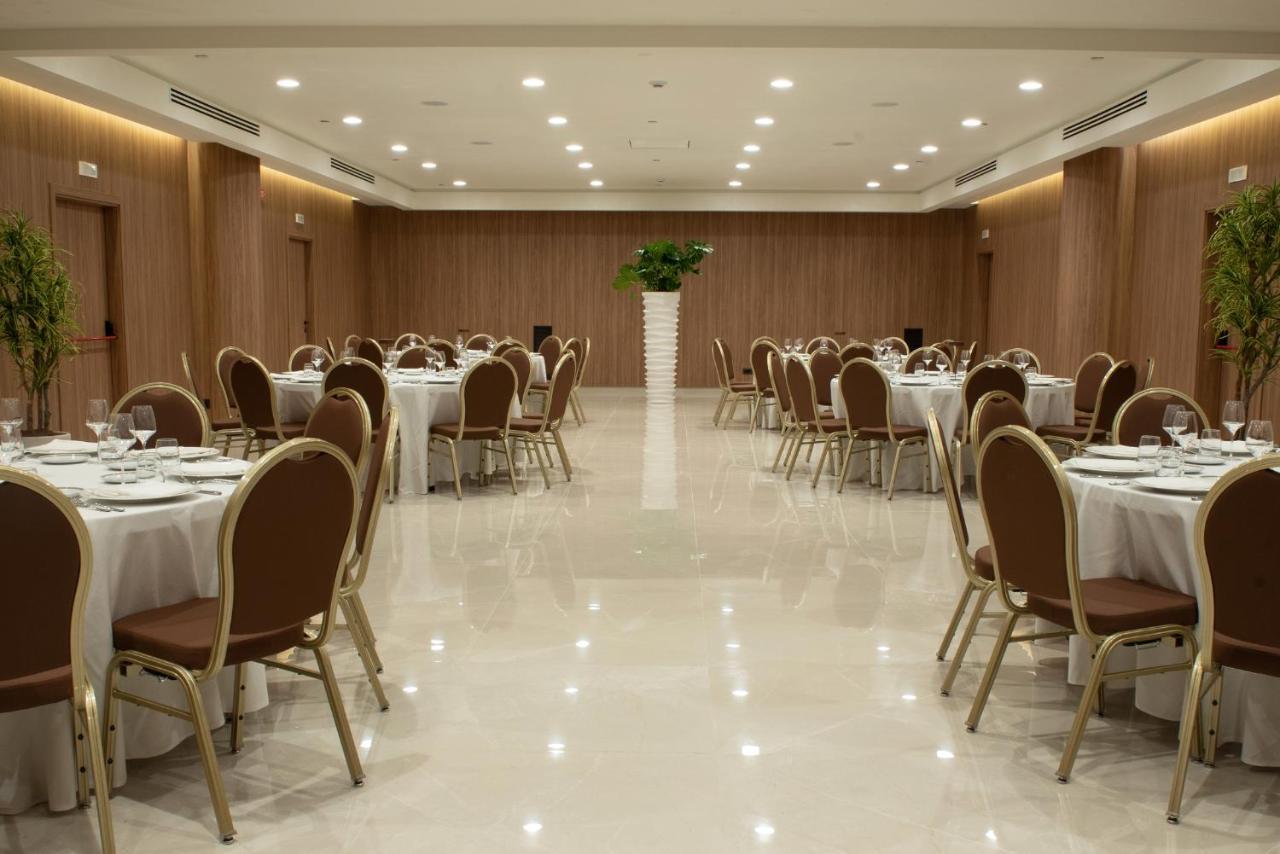Gold Tower Lifestyle Hotel Naples
