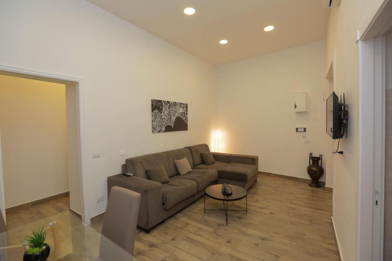 Plateia Apartment *