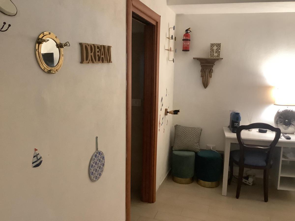 Apartment Tinnyhouse *