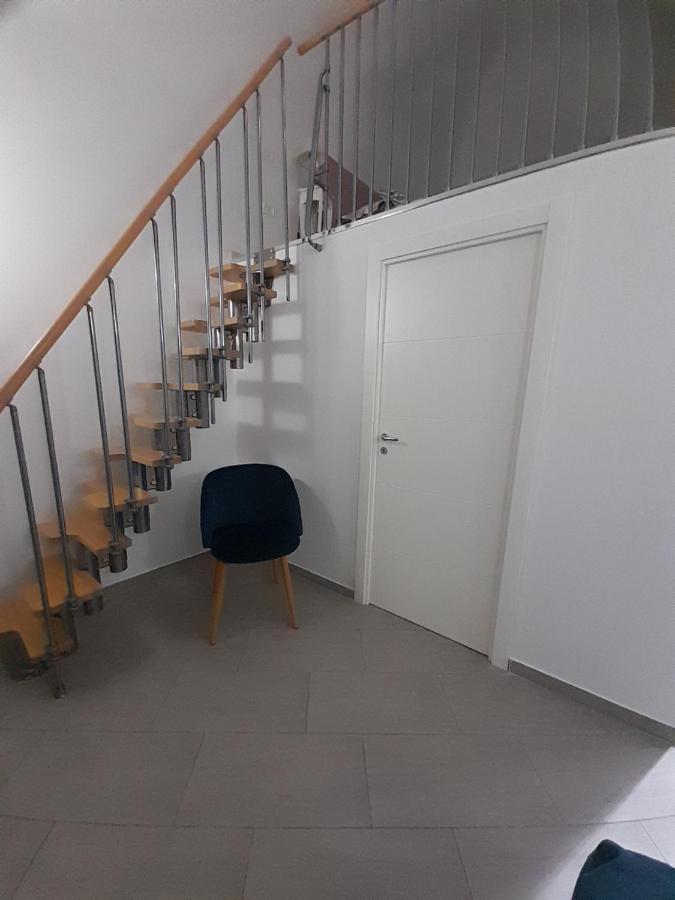 Sweet Apartment *
