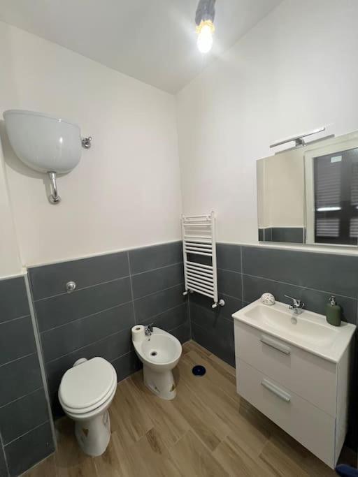 Serendipity Free Parking 2 Min Dalla Stazione Apartment