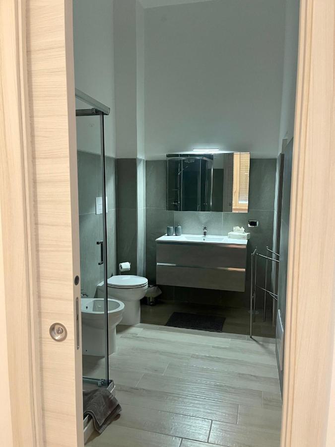 Apartment House Toledo Naples