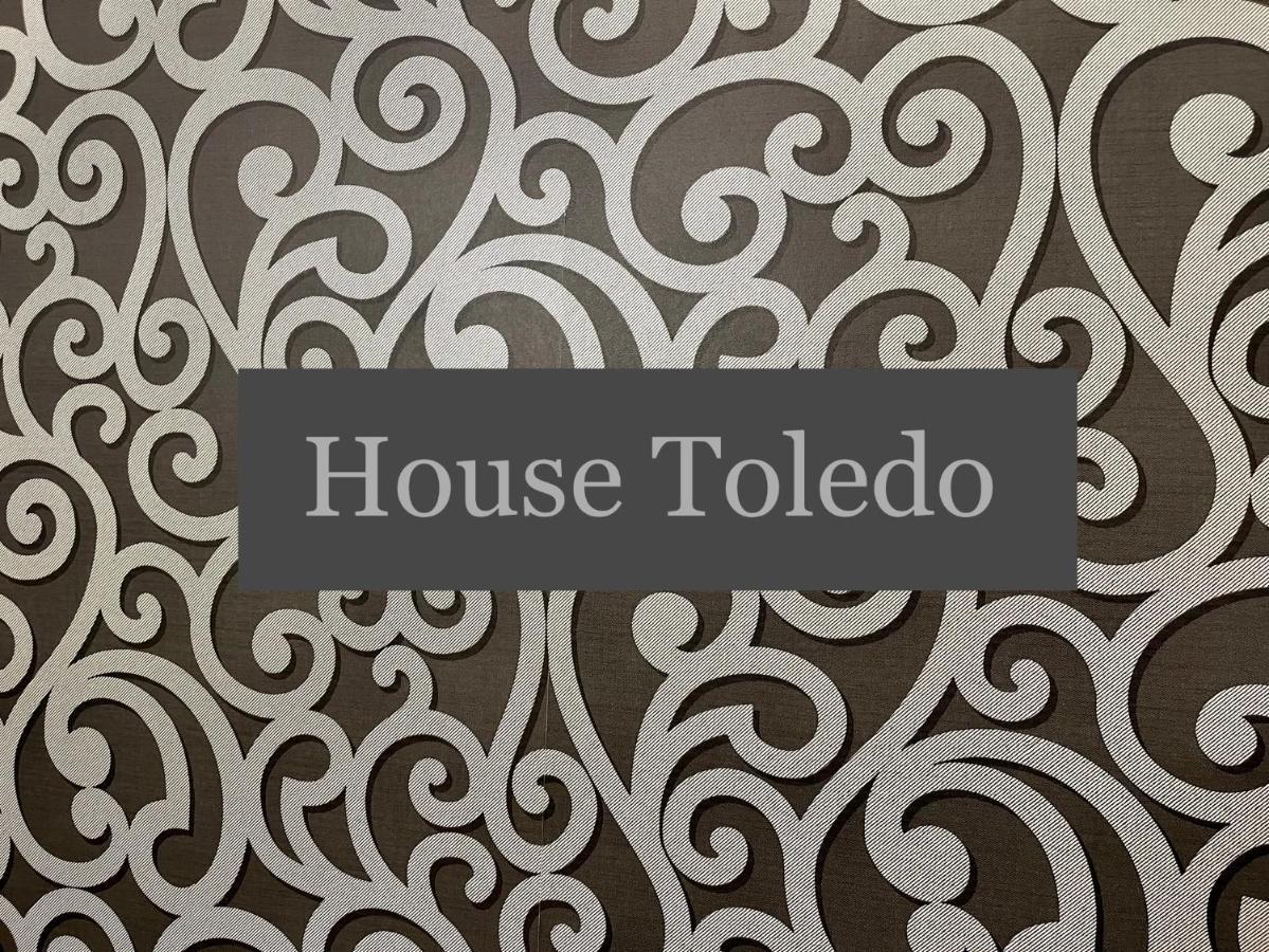 Apartment House Toledo *