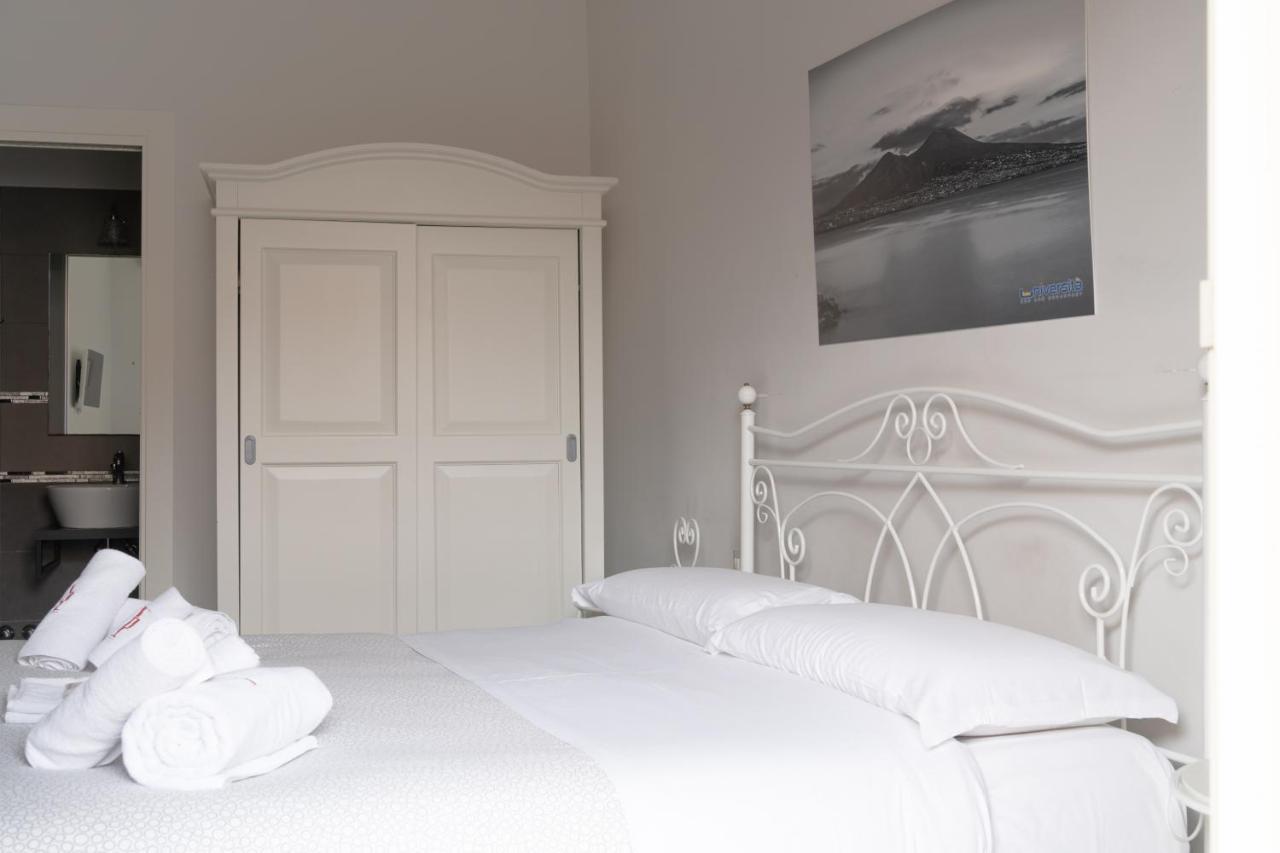 Universita Bed & Breakfast Naples