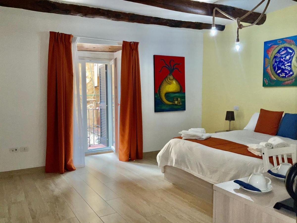 Bed & Breakfast 'a De' Scugnizzi *