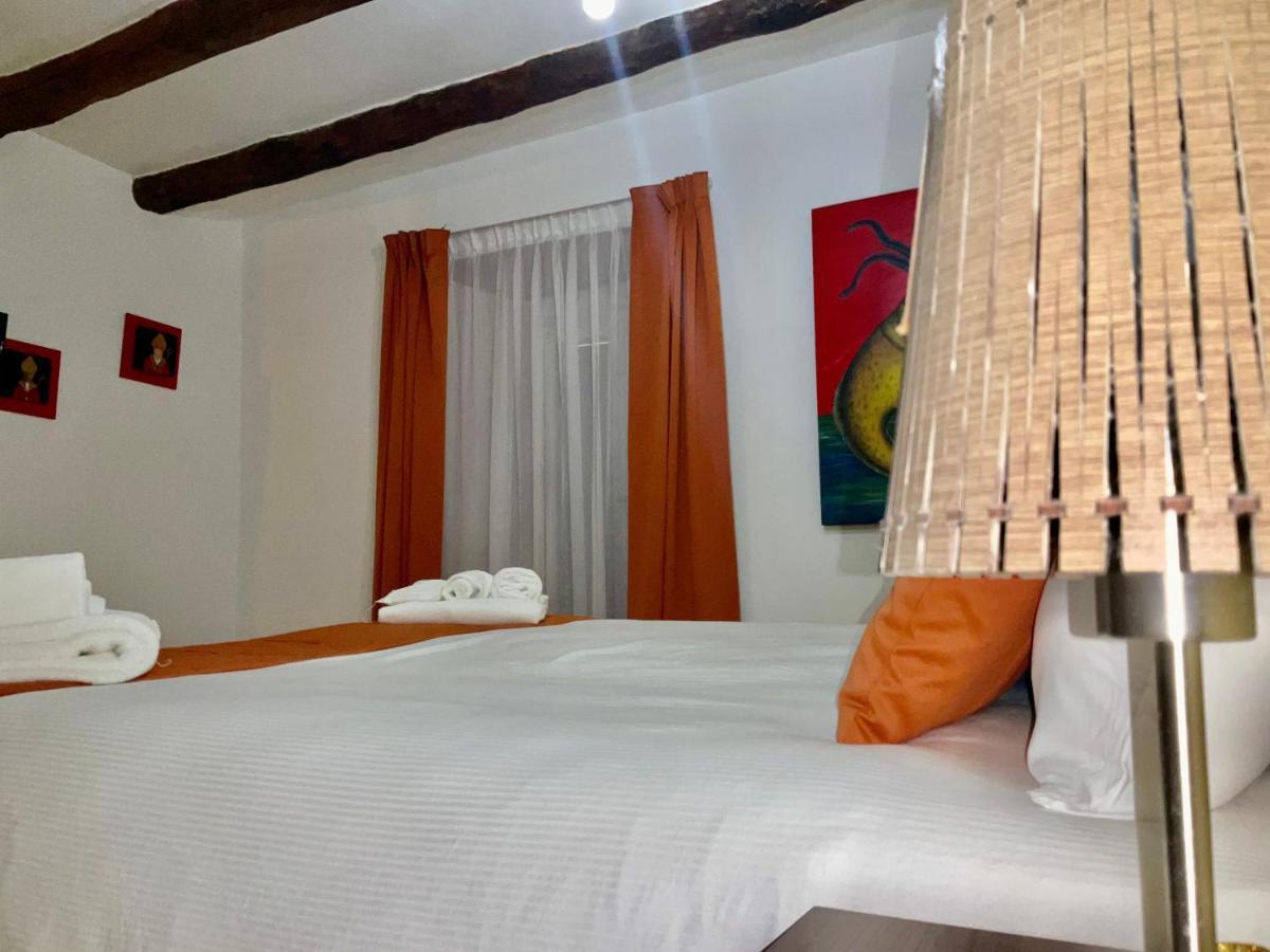 'a De' Scugnizzi Bed & Breakfast