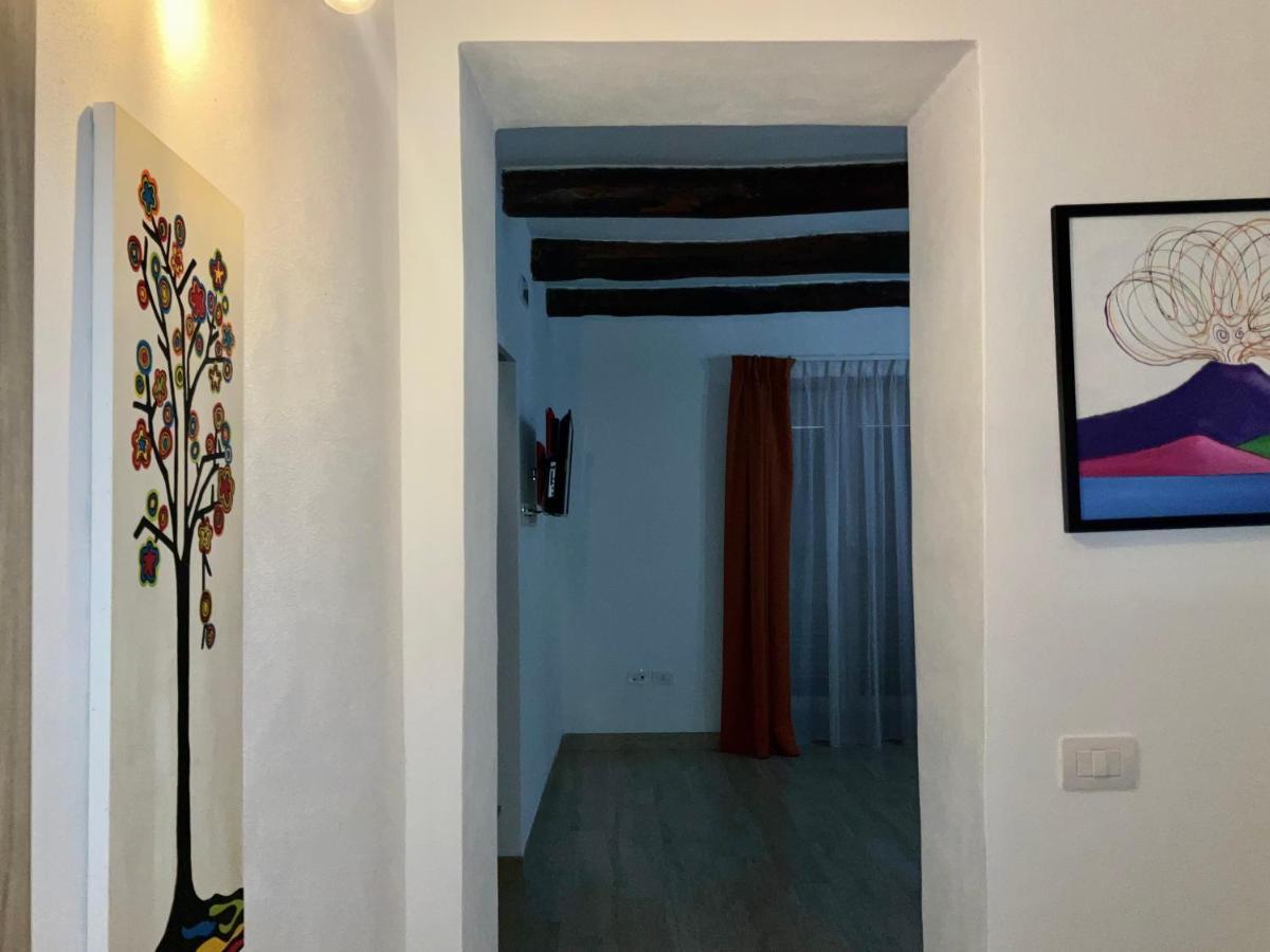 'a De' Scugnizzi Bed & Breakfast *