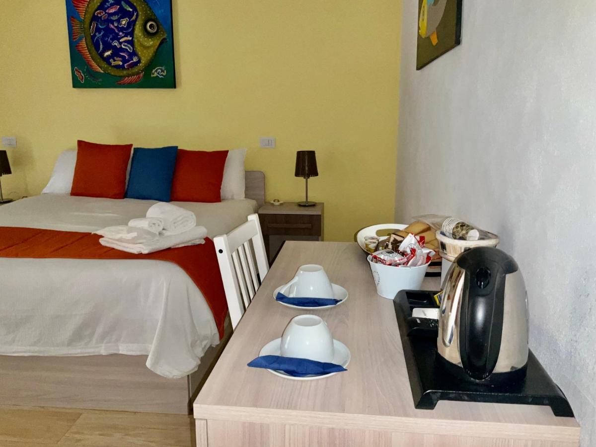 'a De' Scugnizzi Bed & Breakfast Naples
