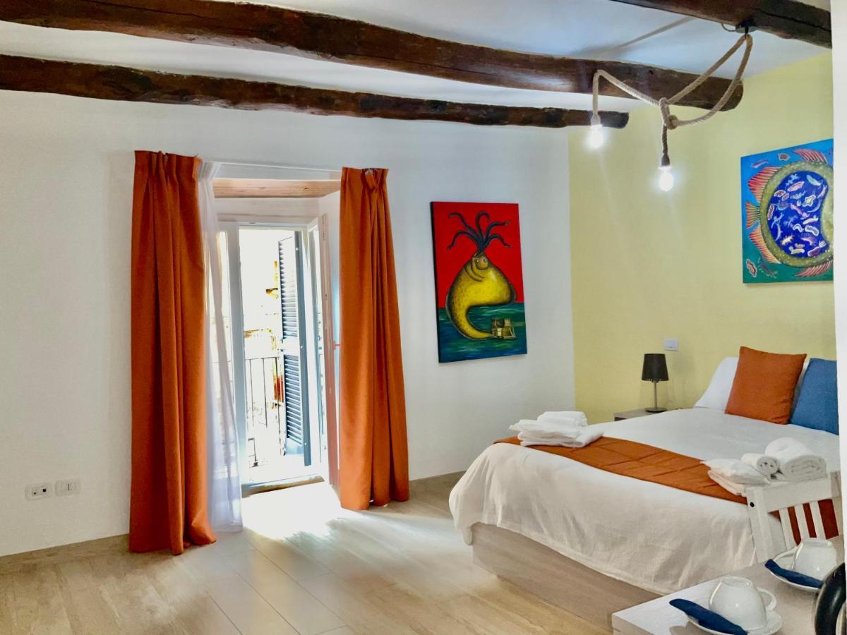 Bed & Breakfast 'a De' Scugnizzi *