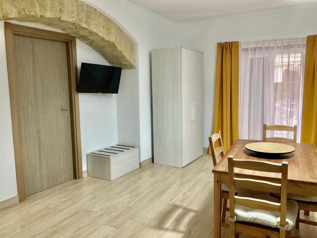 'a De' Scugnizzi Bed & Breakfast *