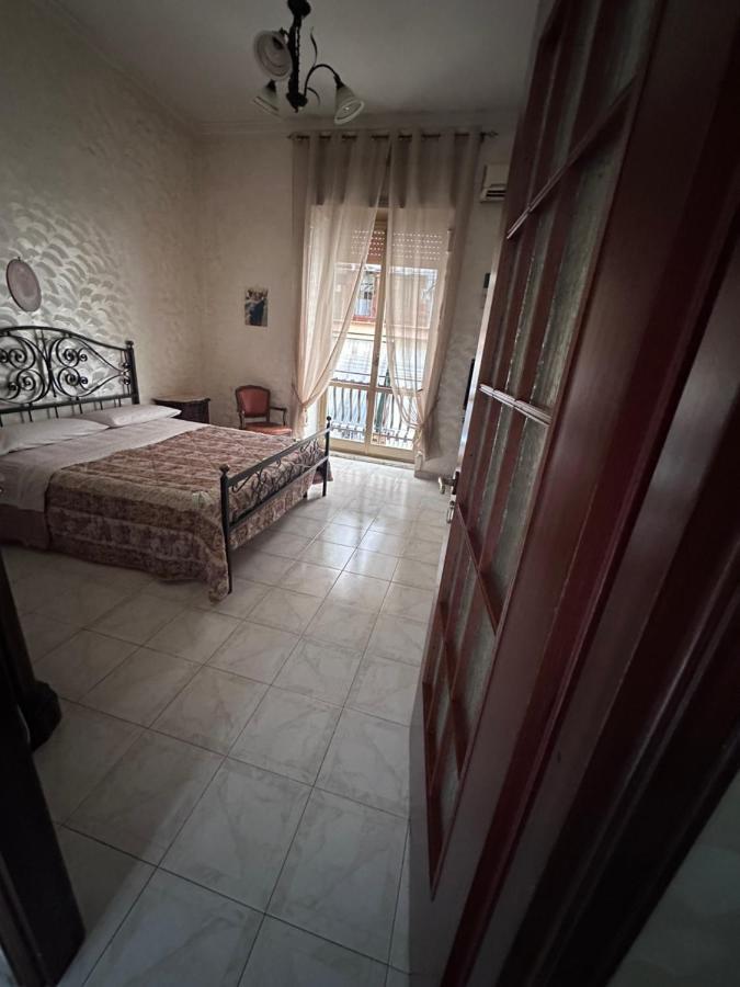 Apartment Cento Storico2 *