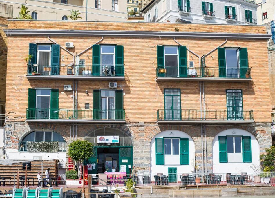 Il Richiamo Del Mare Naples