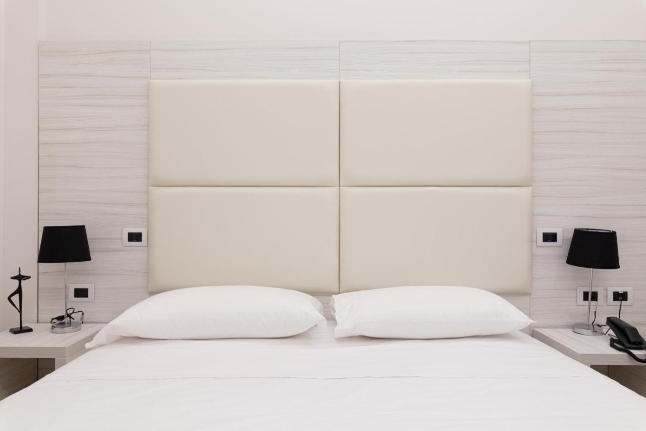Guest house Hub *
