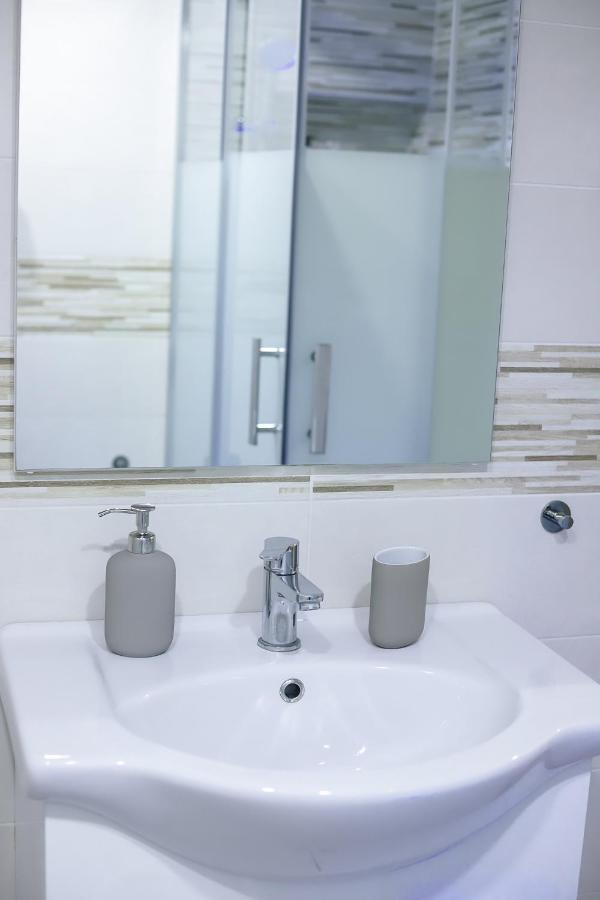 Reginella A Toledo Guest house *
