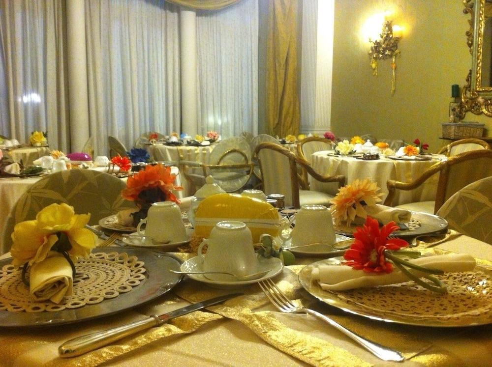 Miramare Hotel 4*