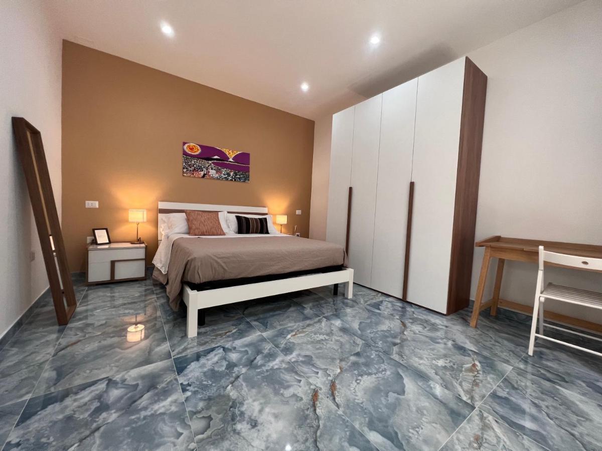Borgo 1313 * Naples