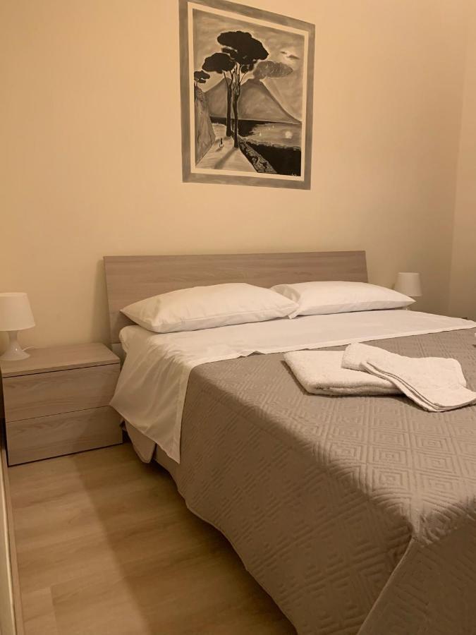 Keira House * Naples