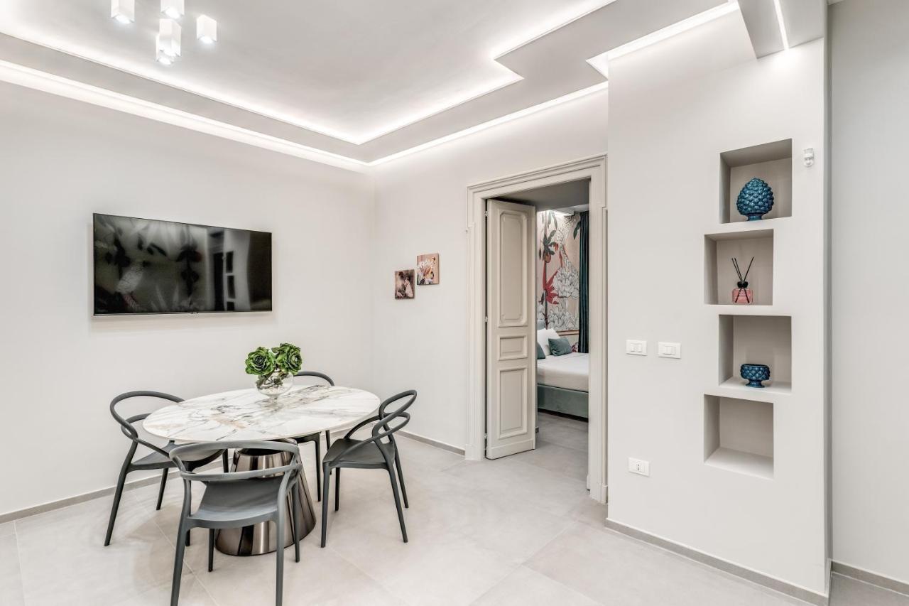 Lady Diamond Apartment Naples