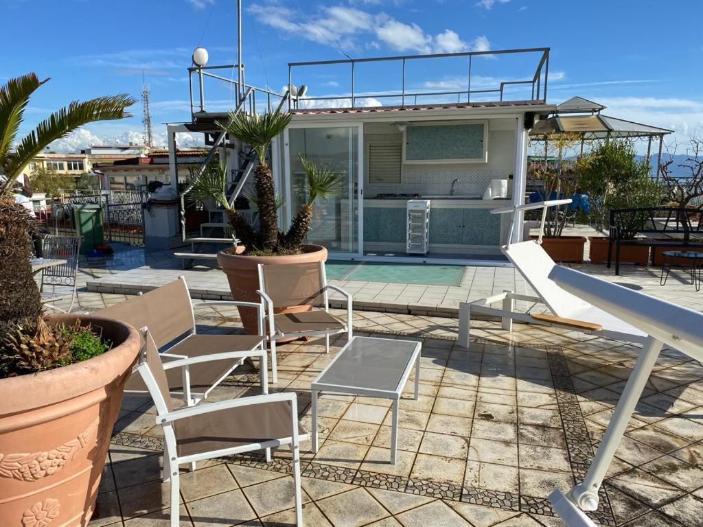 Apartment Terrazza Morghen Panoramic Rooftop *