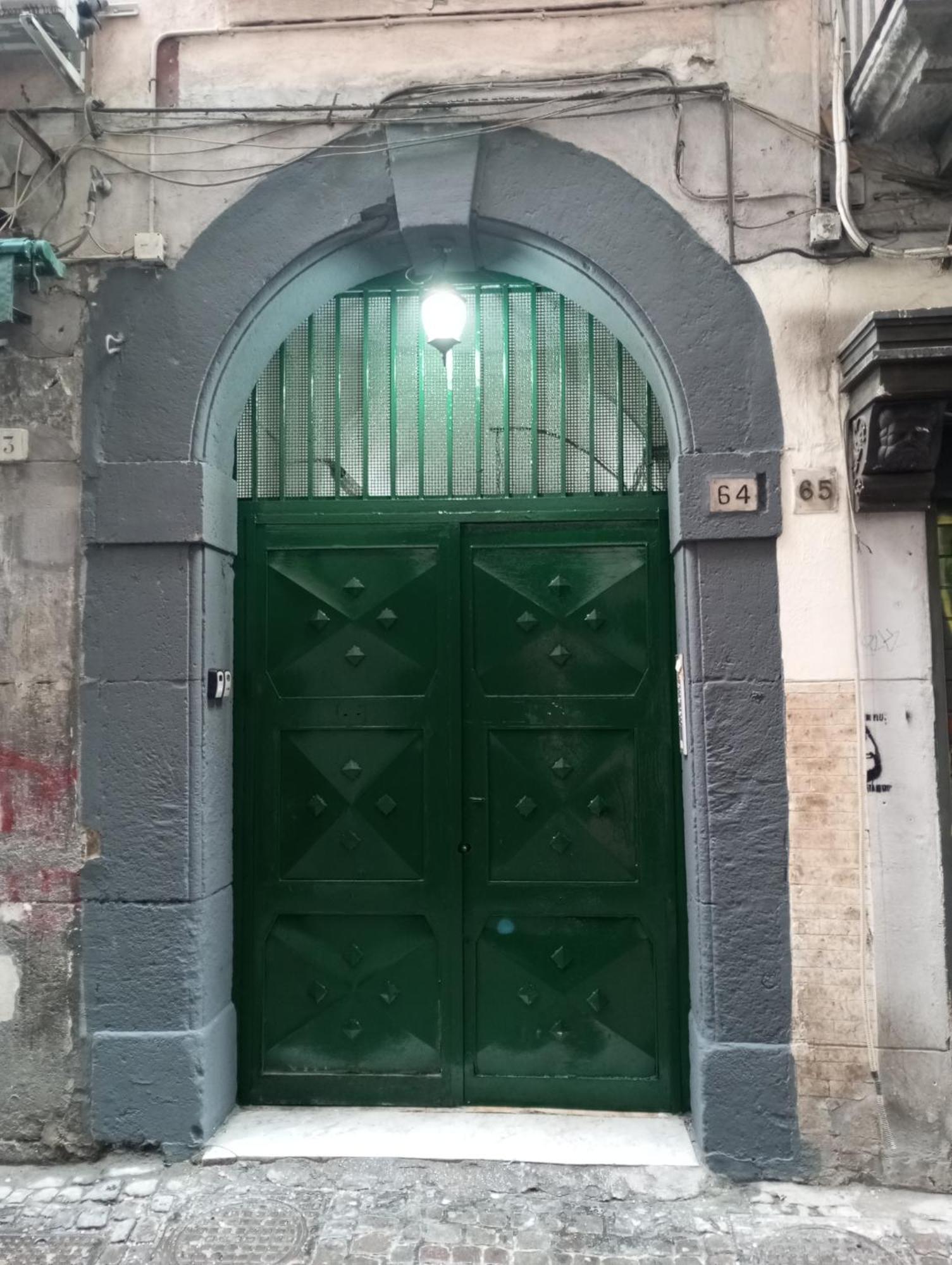 Spaccanapoli House