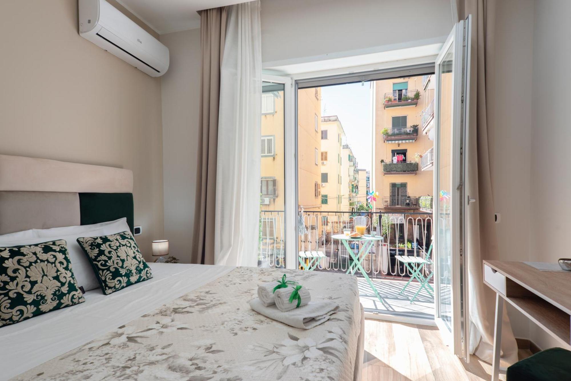 Margab * Naples