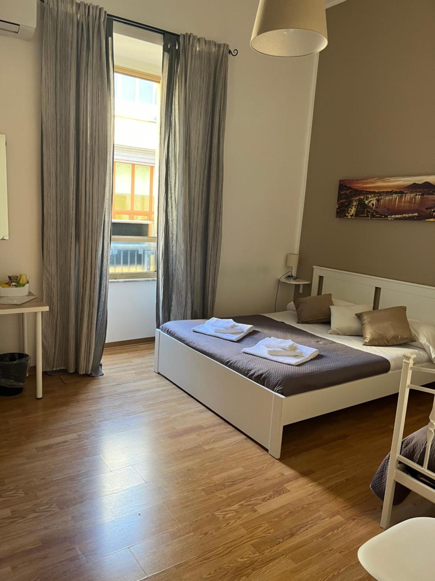 Bed & Breakfast I Naples
