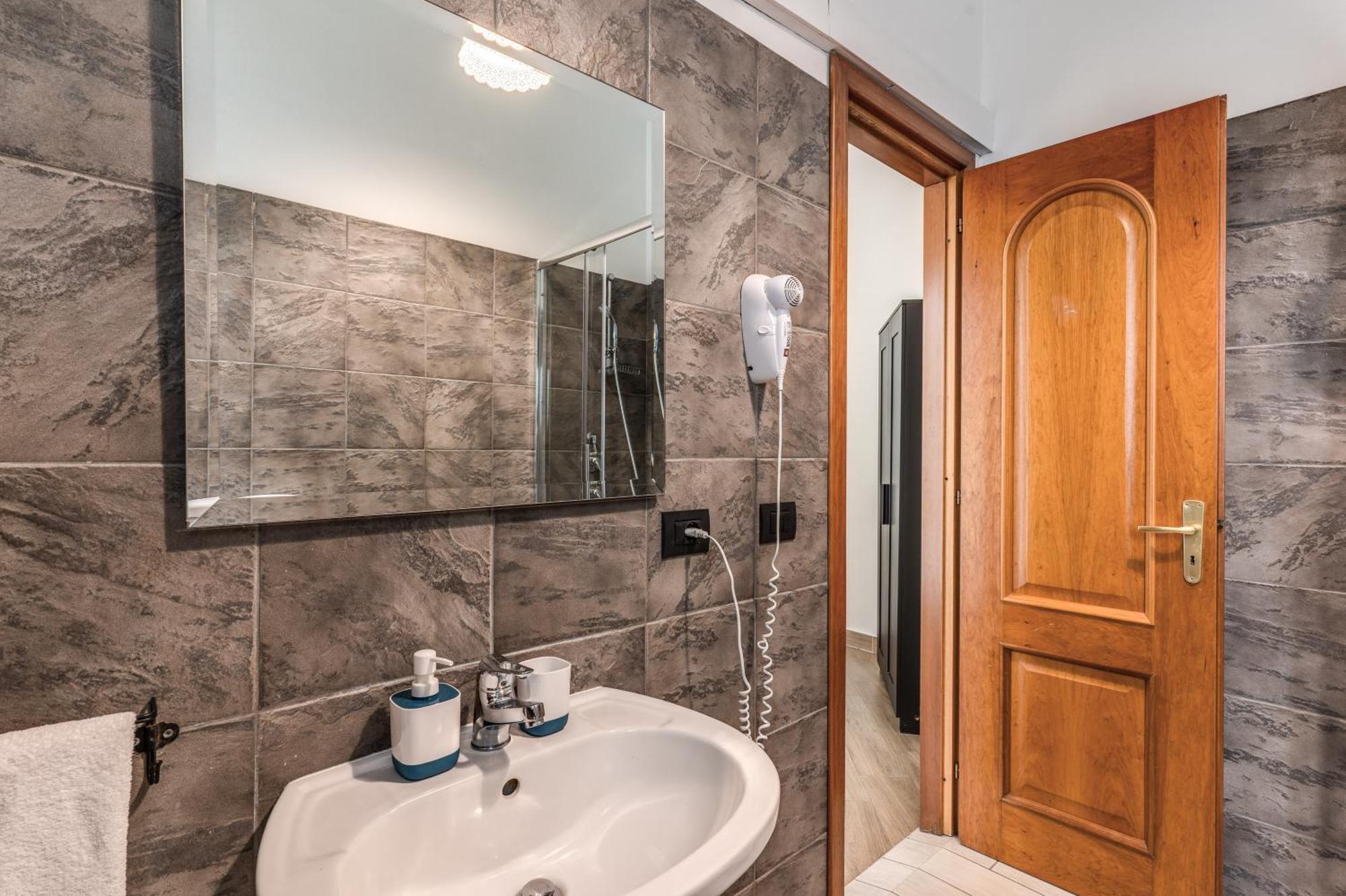 Guest house Le Mura Antiche Naples