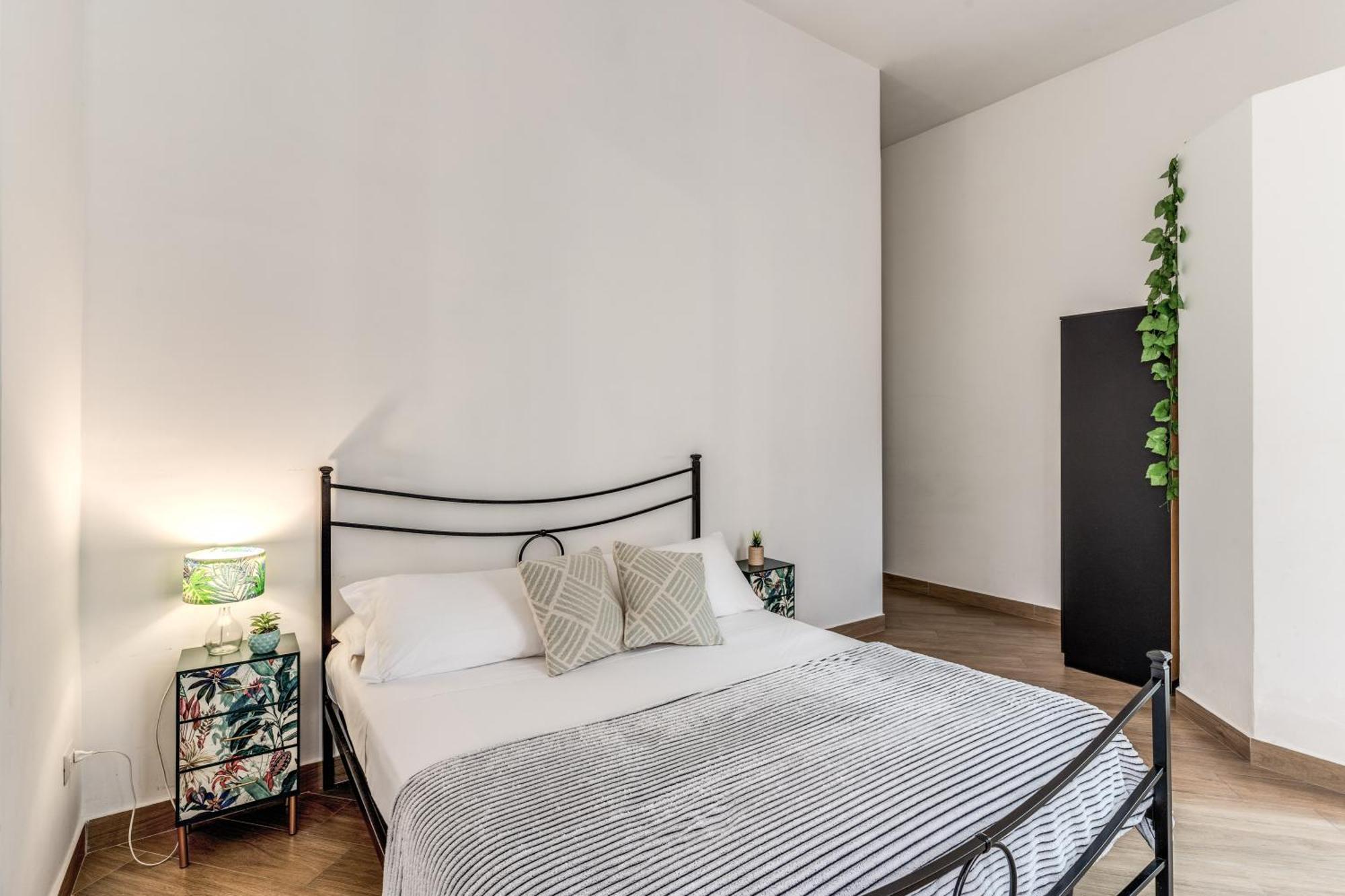 Le Mura Antiche Guest house Naples